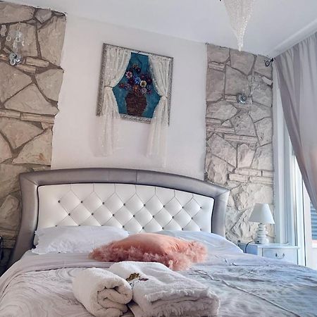 By The Sea 2 Apartment Kastela Luaran gambar