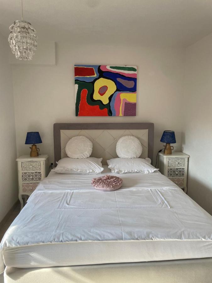 By The Sea 2 Apartment Kastela Luaran gambar